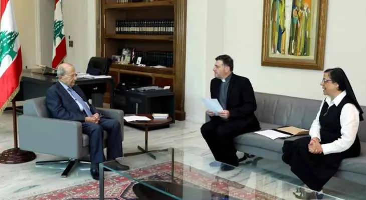 الرئيس عون يجري سلسلة لقاءات ويدعي إدارات المدارس في لبنان إلى مقاربة الوضع التربوي بمنظار أنّ التعليم حق مقدس