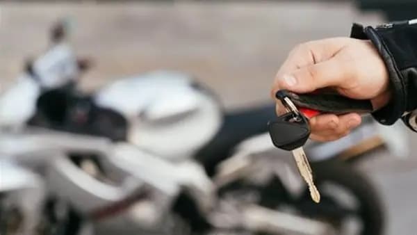 حاول سرقة دراجة آلية.. وتم توقيفه بالجرم المشهود