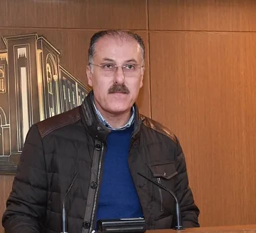 "خلال الجلسة".. هذا ما دعا إليه عبدلله
