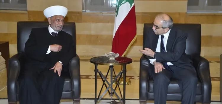 دريان في السراي