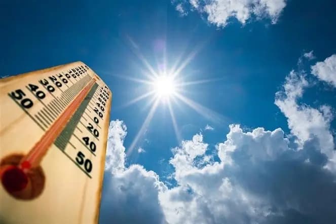 طقس رطب وحرارة ضمن المعدلات.. إليكم التفاصيل