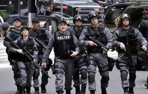 لن تصدّقوا... مقتل 10 أشخاص في حوادث طعن في إقليم ساسكاتشوان الكندي!