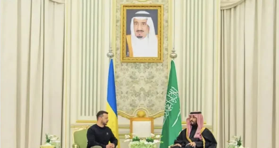 بن سلمان وزيلينسكي يتباحثان الأزمة الأوكرانية