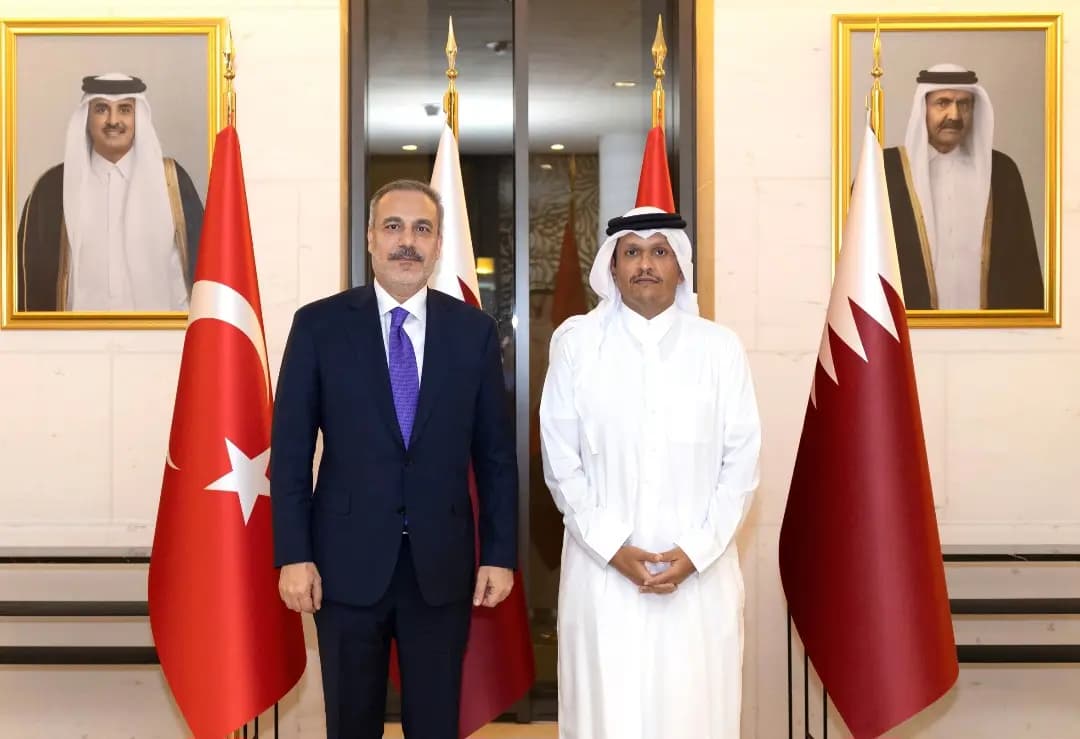 لقاء بين رئيس الوزراء القطري ووزير الخارجية التركي.. هذه تفاصيله