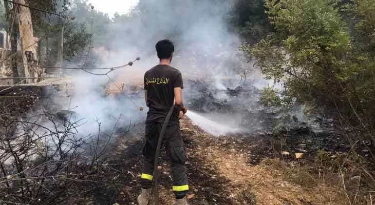 الدفاع المدني يخمد حريقا في هذه المنطقة