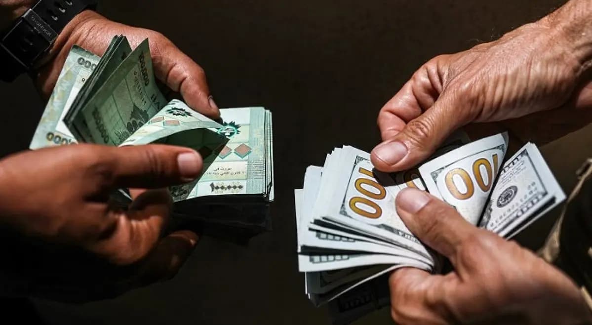 قانونُ الفجوةِ الماليةِ يترنّحُ.. وأموالُ اللبنانيين في مهبِّ الانتظار