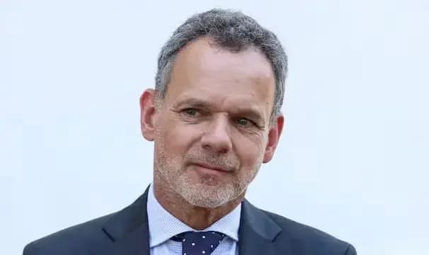 وزير خارجية هولندا يستقيل.. والسبب: إسرائيل!