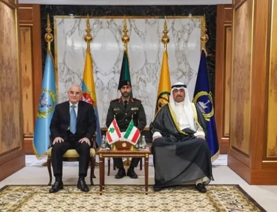 منسى يلتقي نظيره الكويتي.. هذا ما تم بحثه