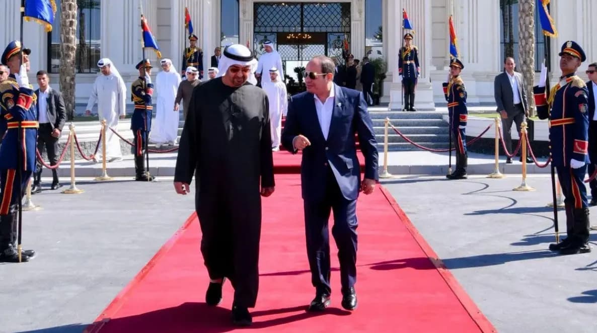 محمد بن زايد يغادر مصر