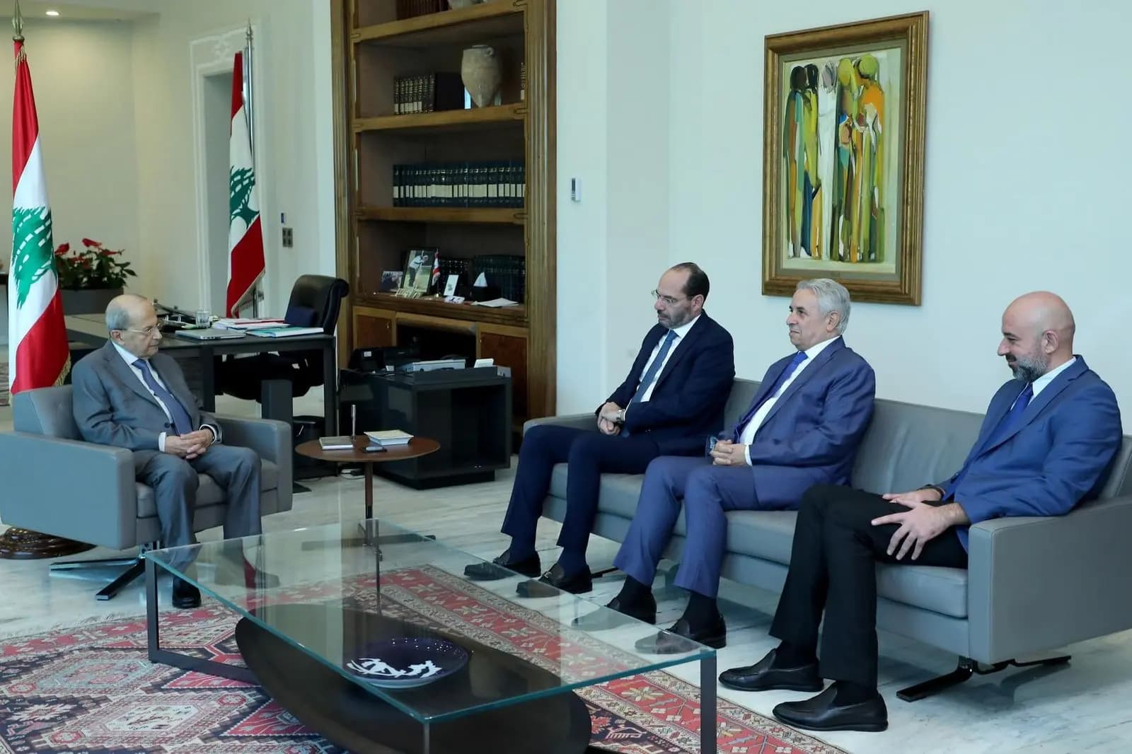 النائب حسن مراد يبحث مع الرئيس عون الأوضاع الراهنة