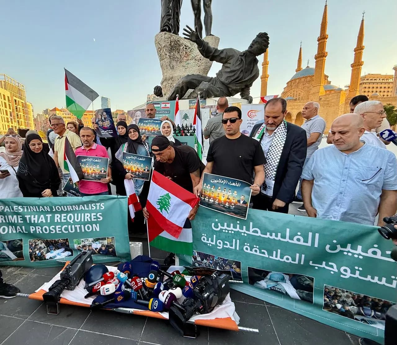 بيروت تنتفض نصرةً لصحافيي فلسطين