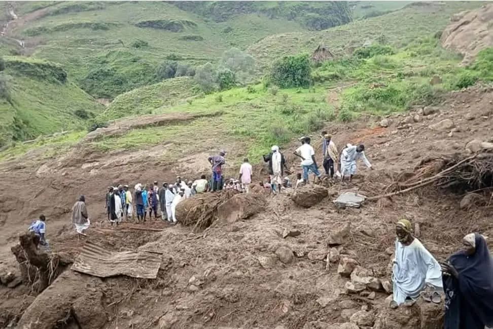 انزلاق أرضي يودي بحياة أكثر من 1000 شخص في السودان