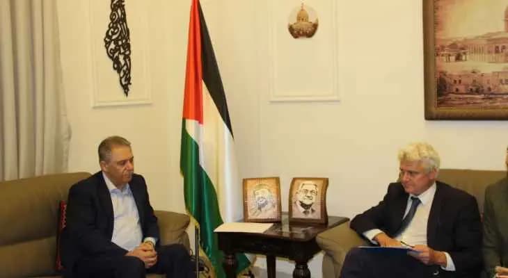 دبور مع ممثل اليونيسيف في لبنان يؤكدان استمرار التعاون لمصلحة الشعب الفلسطيني