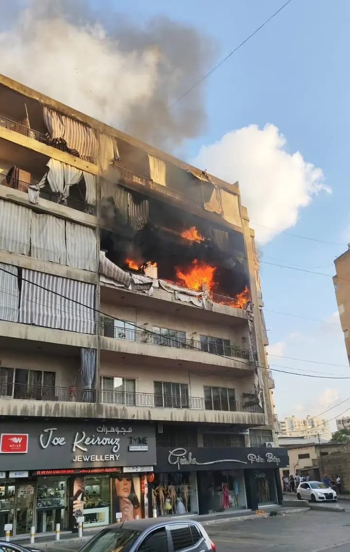 انفجار داخل شقة في الزلقا!