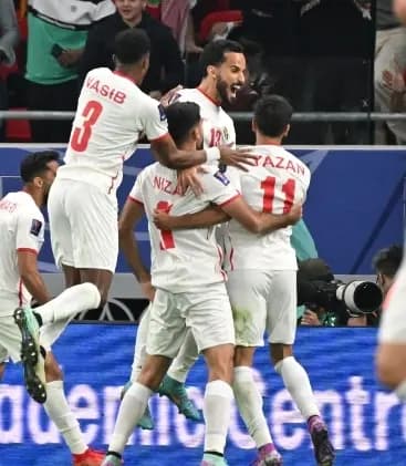 الأردن يتأهل إلى كأس آسيا