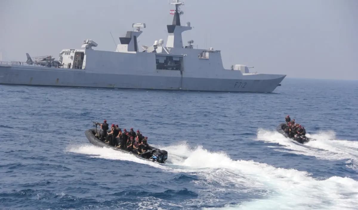 22 موقوفًا وإصابات.. الجيش يوقف مغامرة "Hawk lll" البحرية