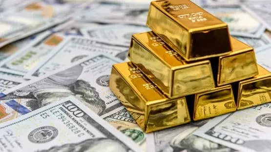للمرة الأولى.. الذهب يتخطى 3700 دولار