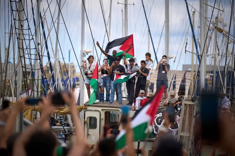 16 دولة تصدر بيانا بشأن “أسطول الصمود العالمي” المتجه لغزة