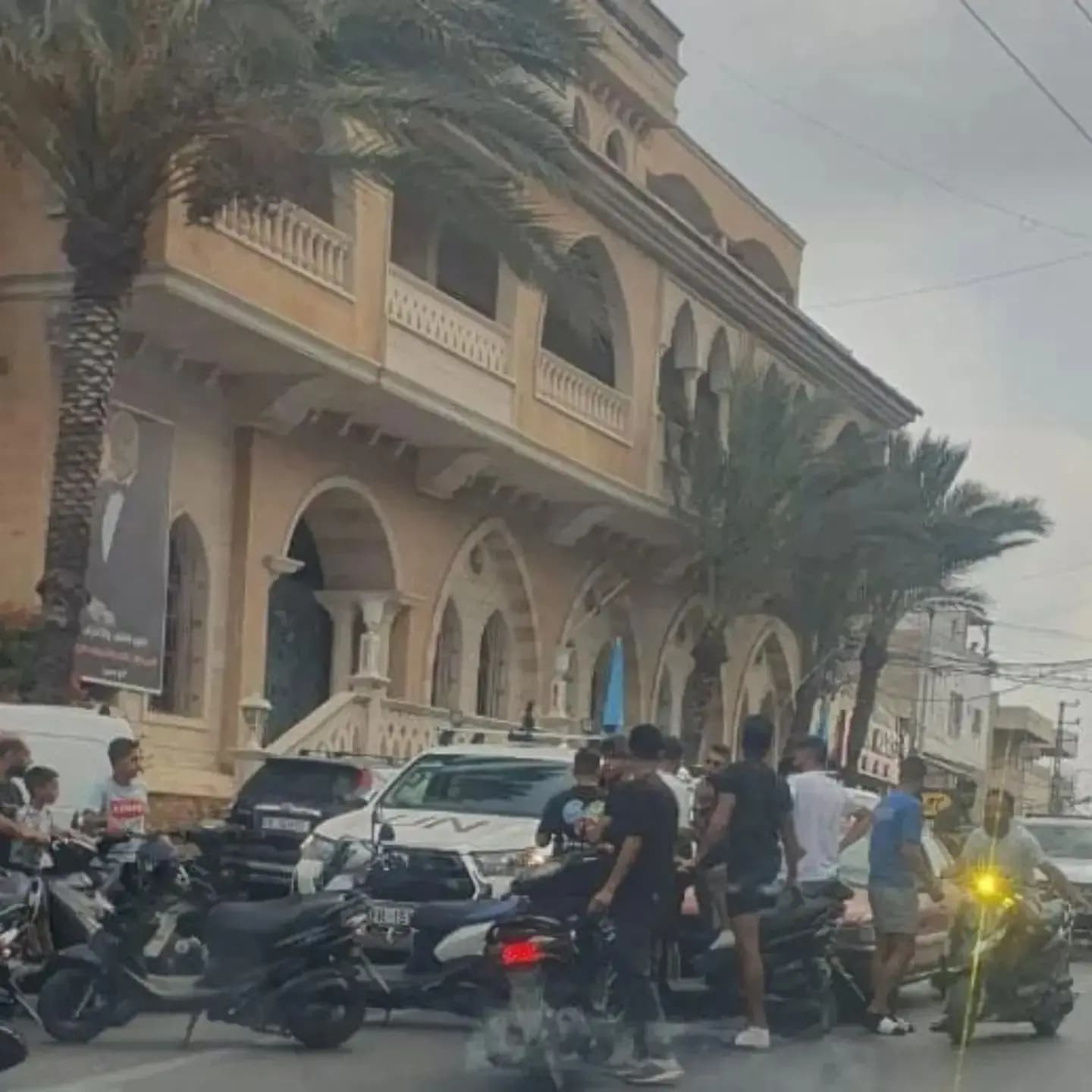 بالصورة.. اعتراض دورية لليونيفيل في هذه البلدة