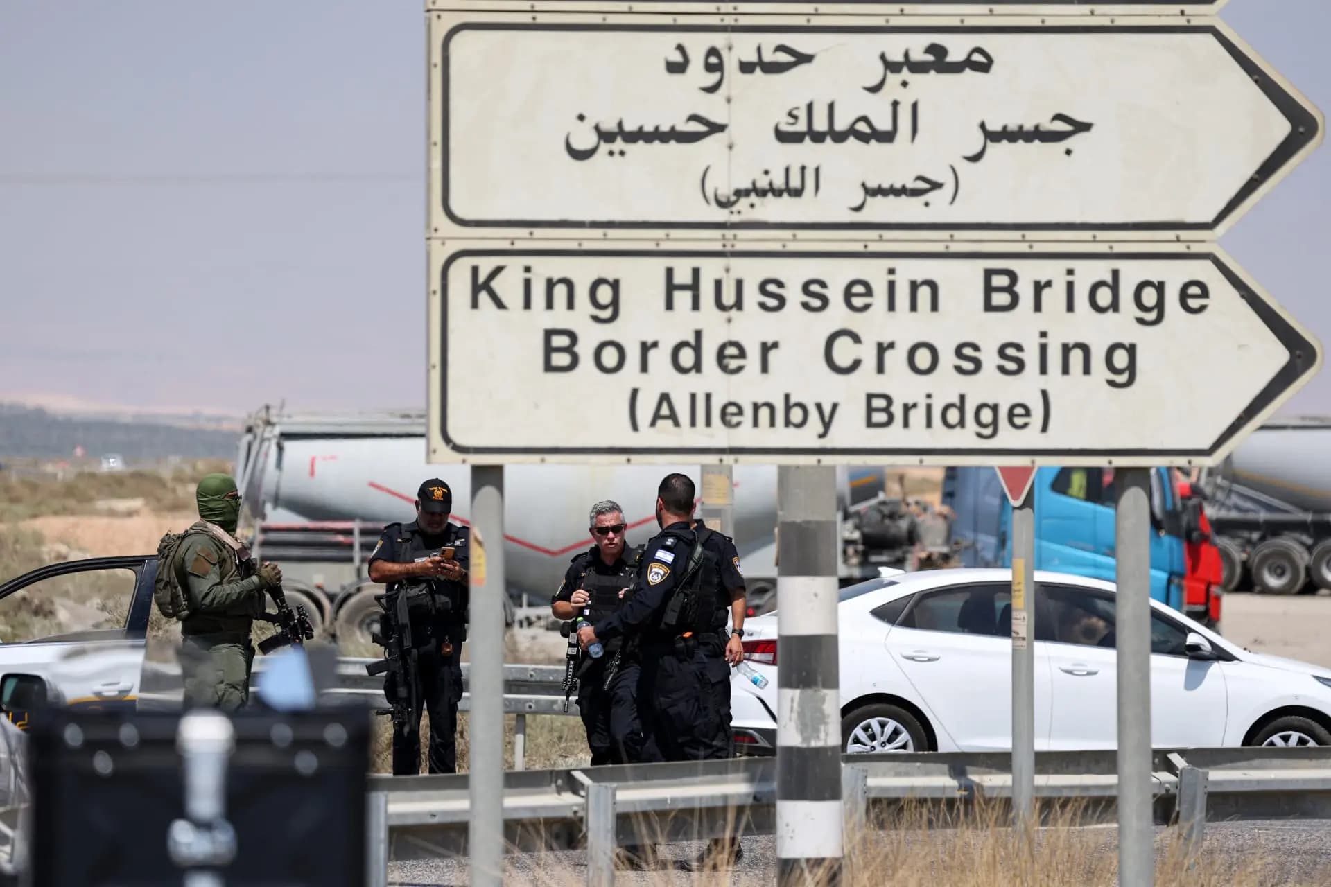 كيف علق الأردن على حادثة إطلاق النار عند معبر الكرامة؟