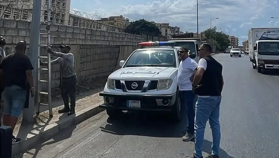 حملة لإزالة الإعلانات المخالفة في الشويفات