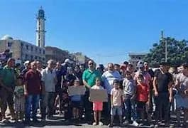أهالي المحتجزين في اليونان يطالبون بإعادة أبنائهم .. وحديث عن تعرُّضهم للتعذيب