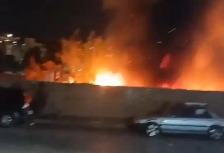 حريق كبير في أرض جلول