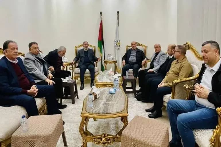 لقاء بين "حمـ.ـاس" و"فتح" في القاهرة