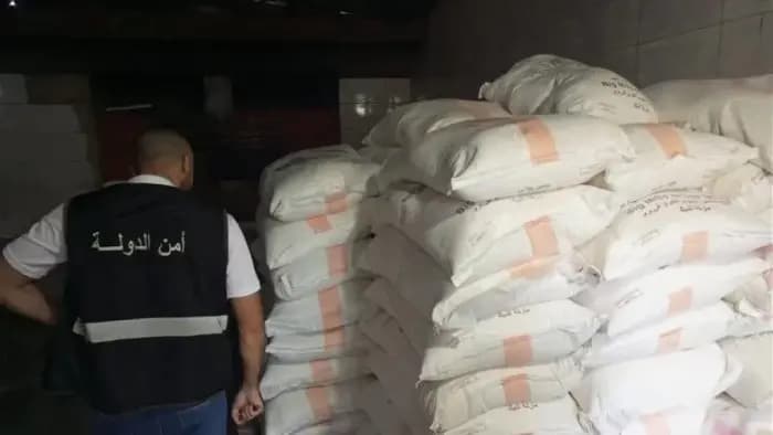أمن الدَّولة يداهم مخزناً للطّحين المدعوم في الشَّمال