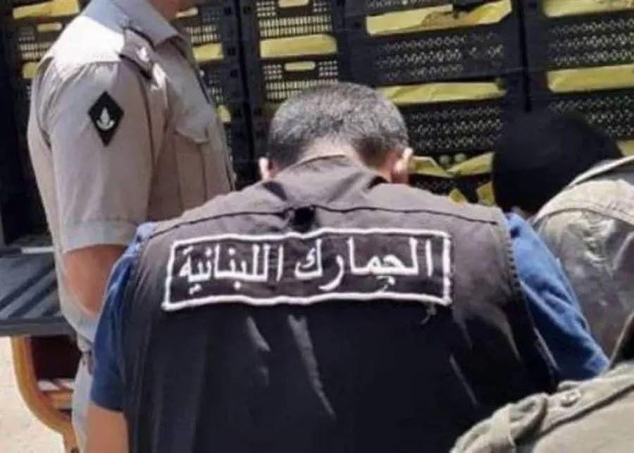في البقاع.. أطنان من البضائع المهربة