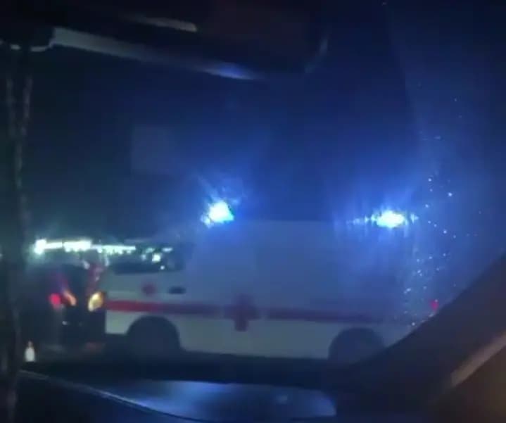 حادث مروع بين "فان" وسيارات!