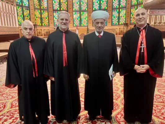 "لقاء الطوائف يتجهز".. ودريان يستلم الدعوة