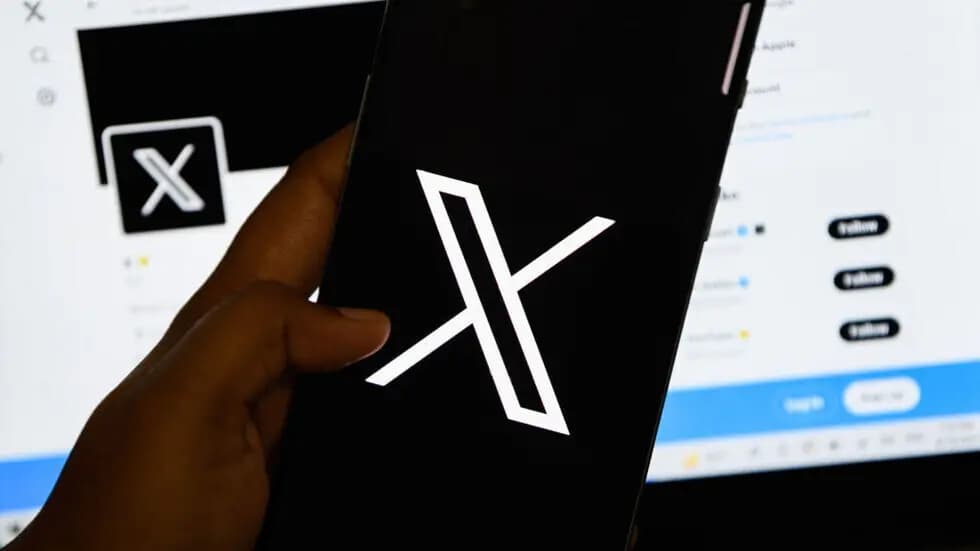 ميزة جديدة في "إكس" تثير غضب المستخدمين