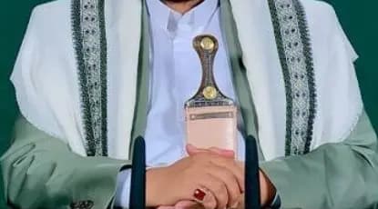 "نؤكد تضامننا مع الحزب".. الحوثي يعزي بطبطبائي