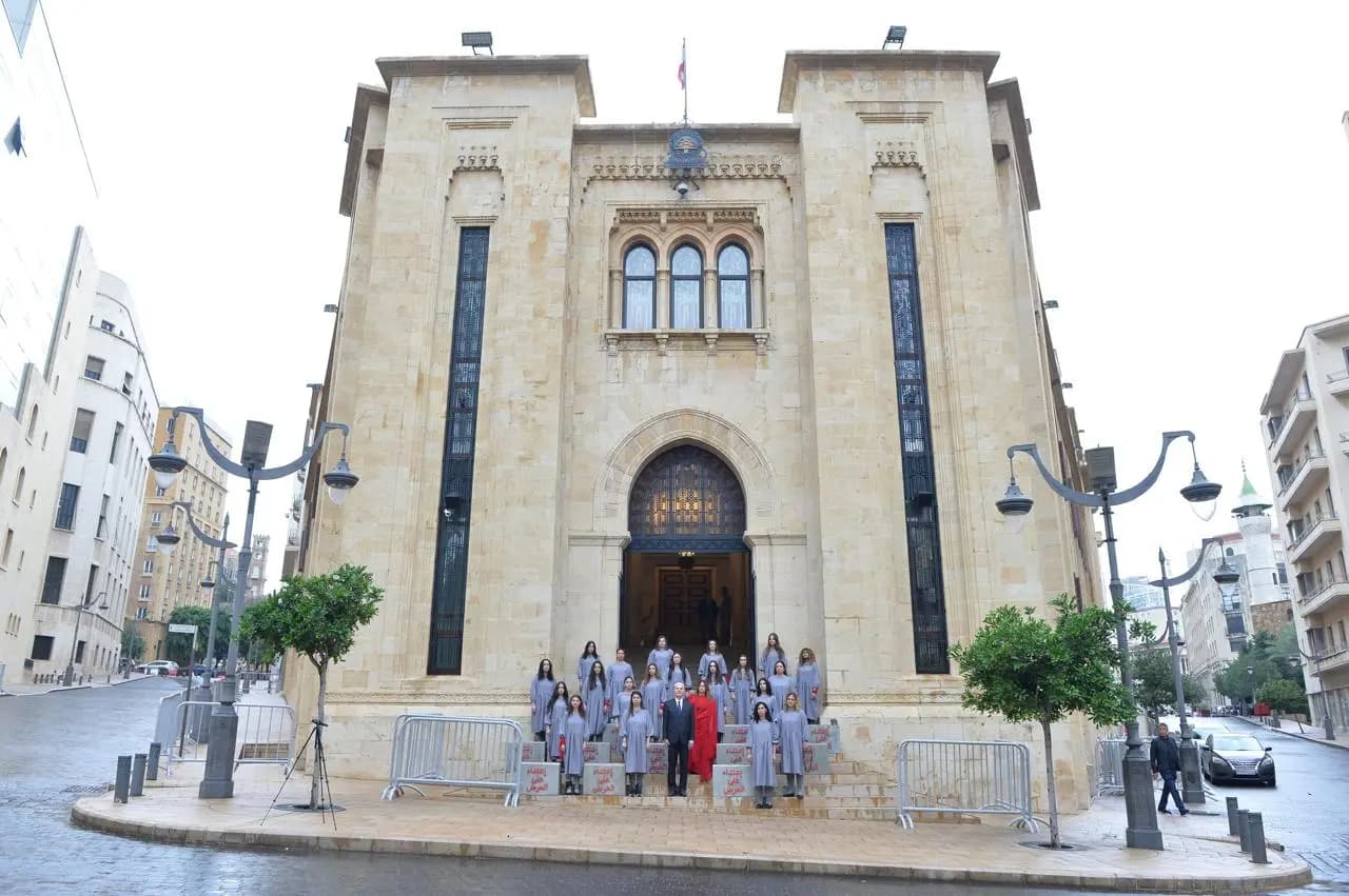 "للمطالبة بحماية الناجيات".. وقفة نسائية أمام مجلس النواب!