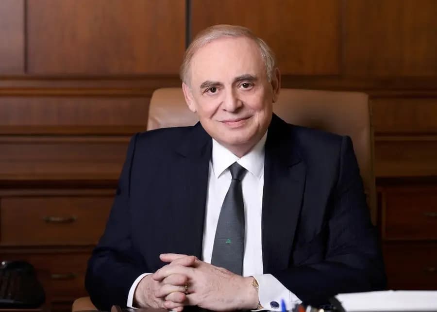 وزيرة البيئة لا تتفاعل مع "البستاني"!