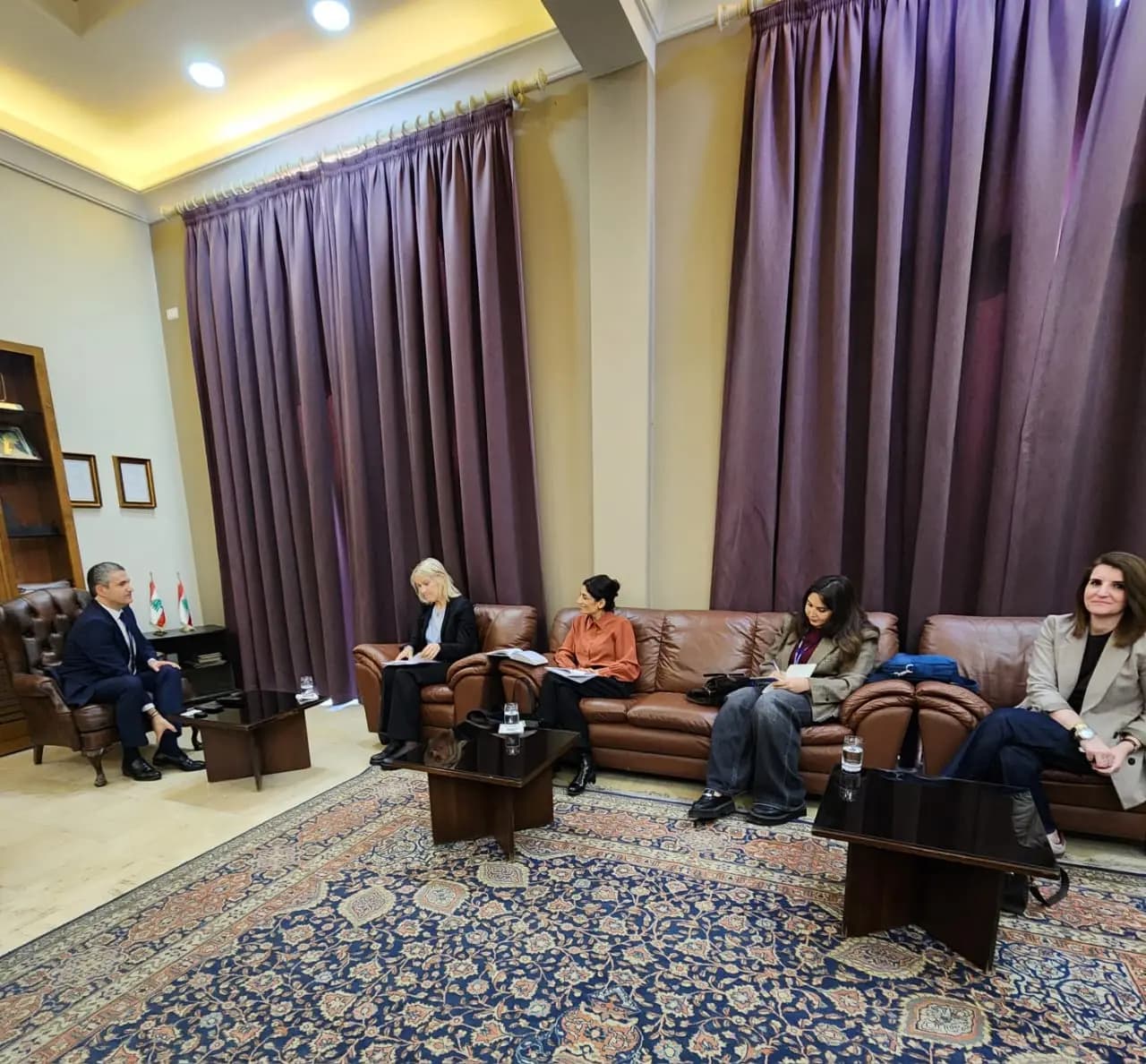 اجتماع لـ "أبو جوده".. وملف النازحين السوريين على الطاولة