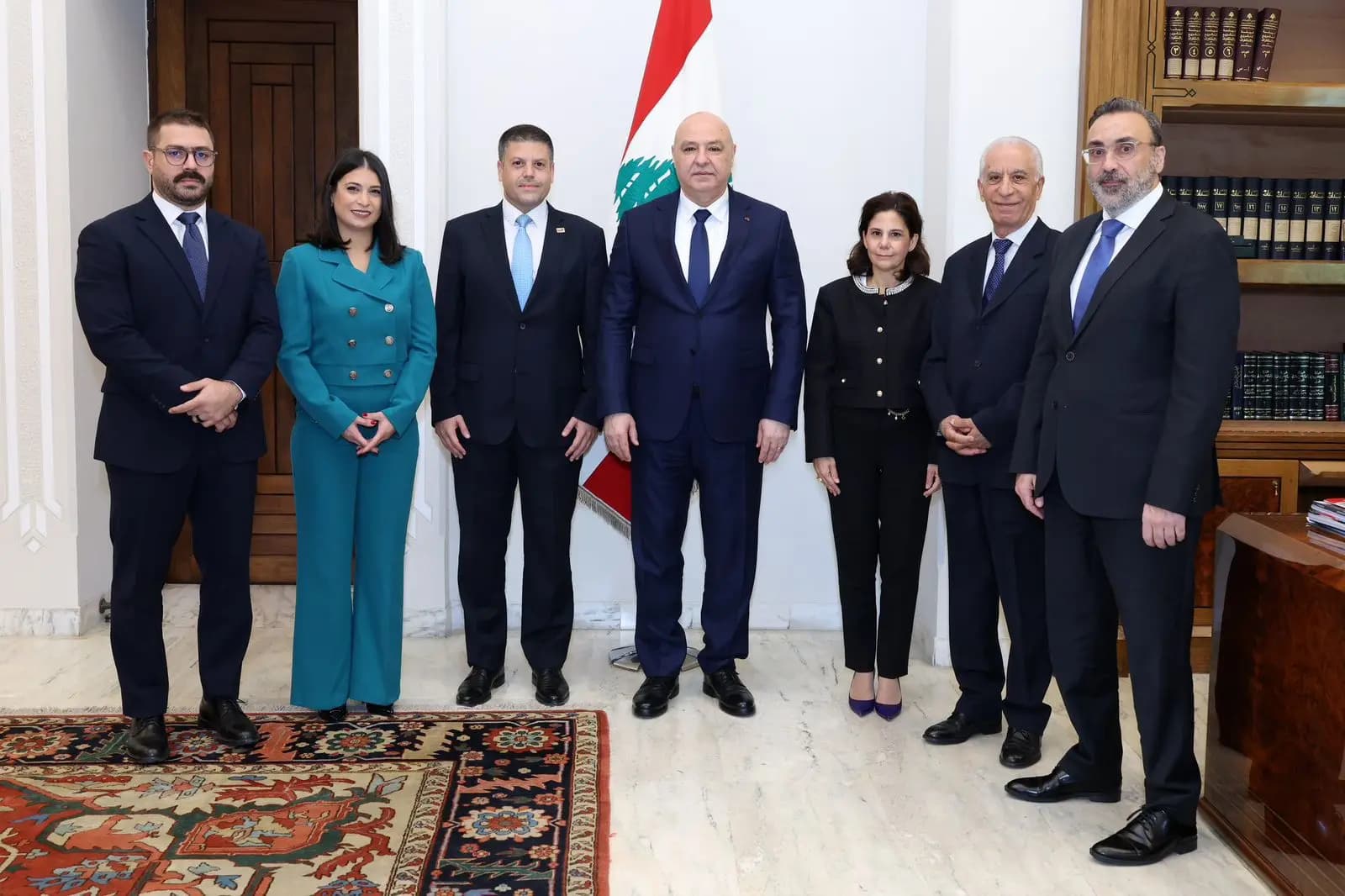 عون يستقبل مجلس إدارة مرفأ بيروت