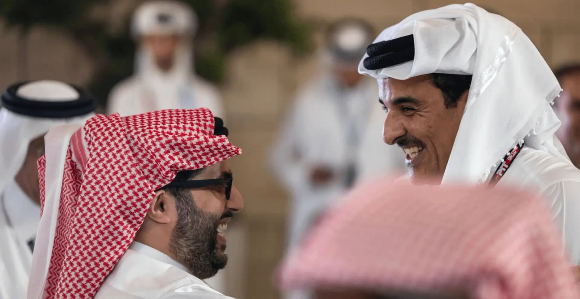 أمير قطر يواكب اللحظات الحاسمة لجائزة “قطر الكبرى"