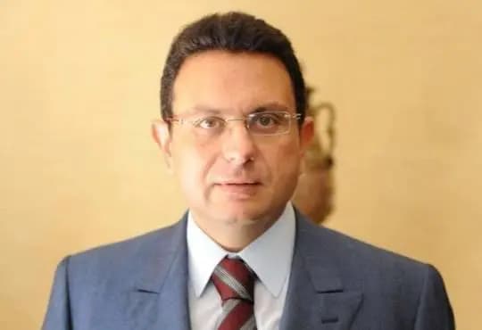 الخازن: الحزب قد يجرّ لبنان لمواجهة الولايات المتحدة