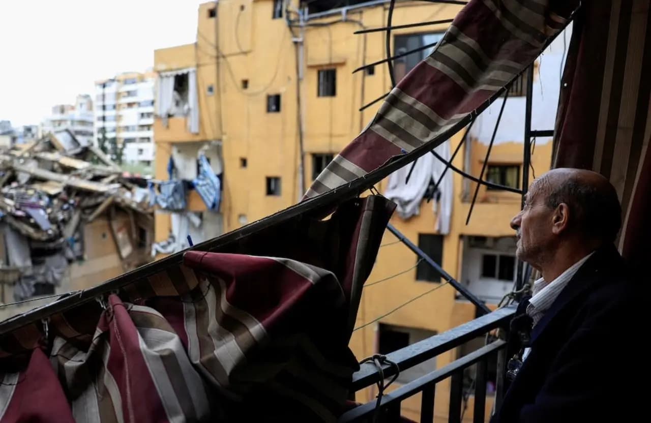 البيتُ الآمنُ أصبحَ مصدرَ خوف”.. كيف فقدْنا الشعورَ بالأمانِ داخلَ منازلِنا؟