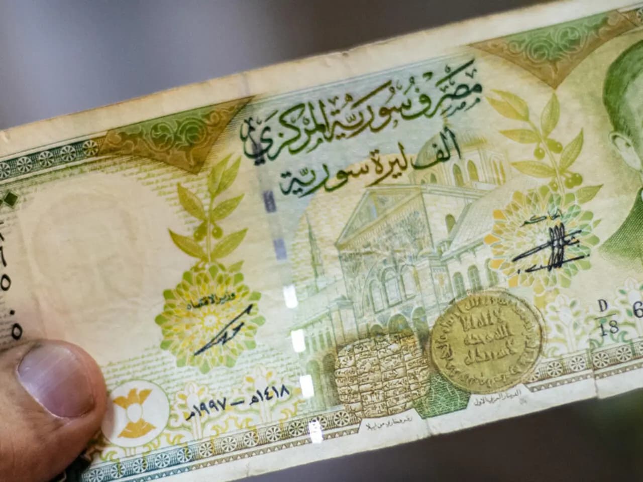 سوريا تستعد لإطلاق عملة جديدة