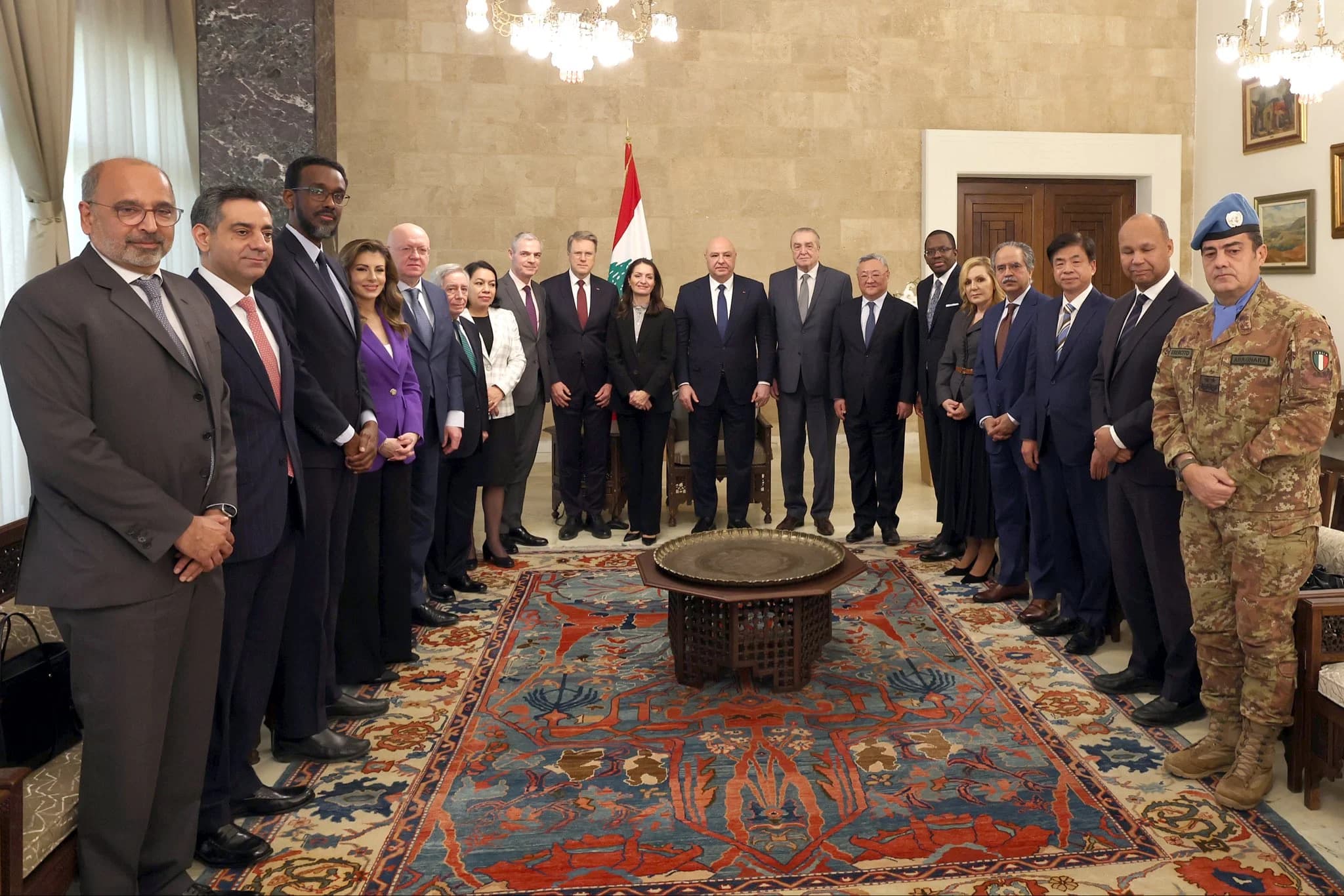 عون يبحث مع سفراء مجلس الأمن دعم الجيش ووقف الانتهاكات