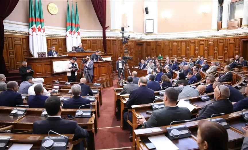 البرلمان الجزائري يصادق على أكبر موازنة في تاريخه