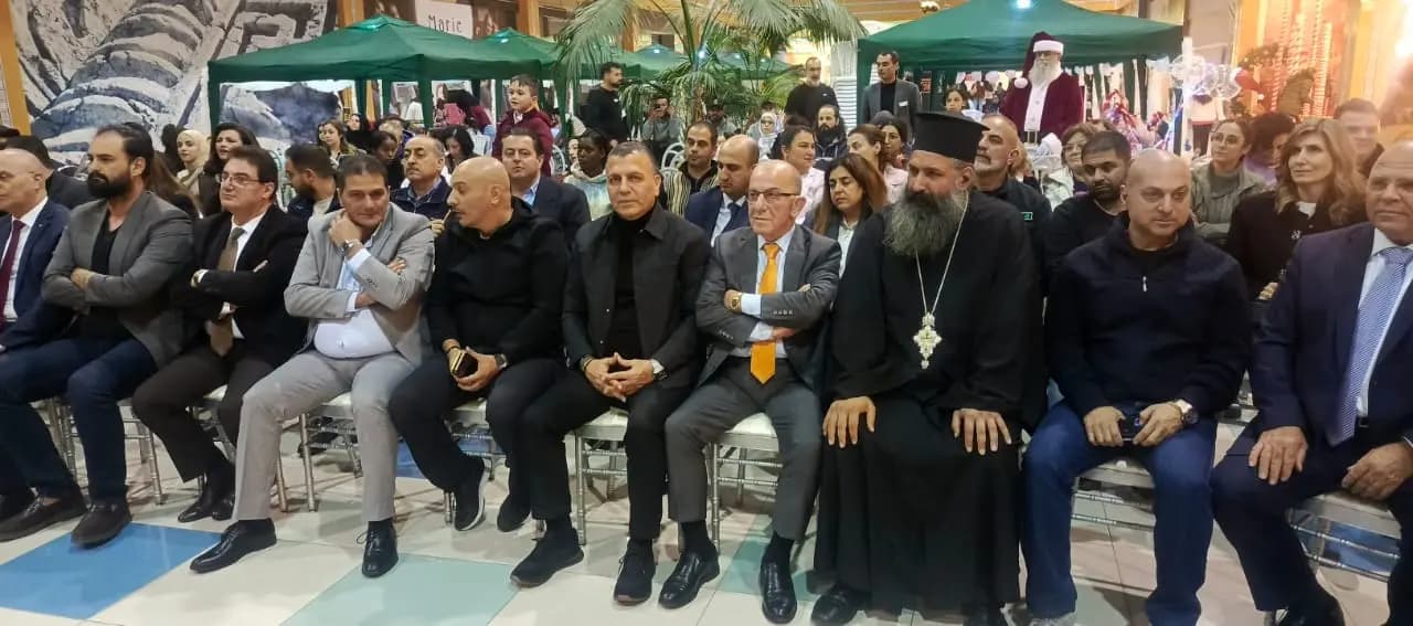 "كاسكادا مول" يضيء زينته الميلادية.. ويطلق "Christmas Market 2025"!