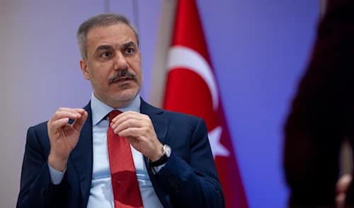 "نتنياهو يؤذي مستقبل إسرائيل".. فيدان: الأولوية وقف الحـ. ـرب في غزة
