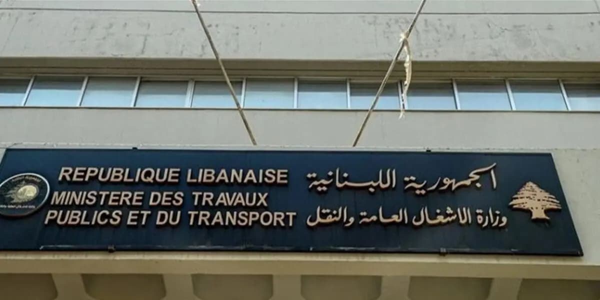 الأشغال تنفذ صيانة وتأهيل محاور حيوية
