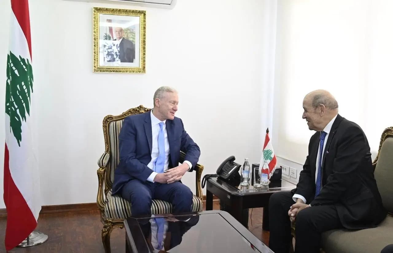 رجي يستقبل لودريان: الجيش يقوم بواجباته