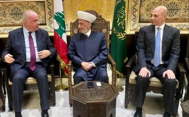 الحاج يطلع المفتي دريان على أعمال وزارة الاتصالات