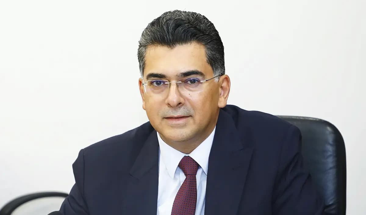 مرقص ينعى سكاف: حمل هم البلد